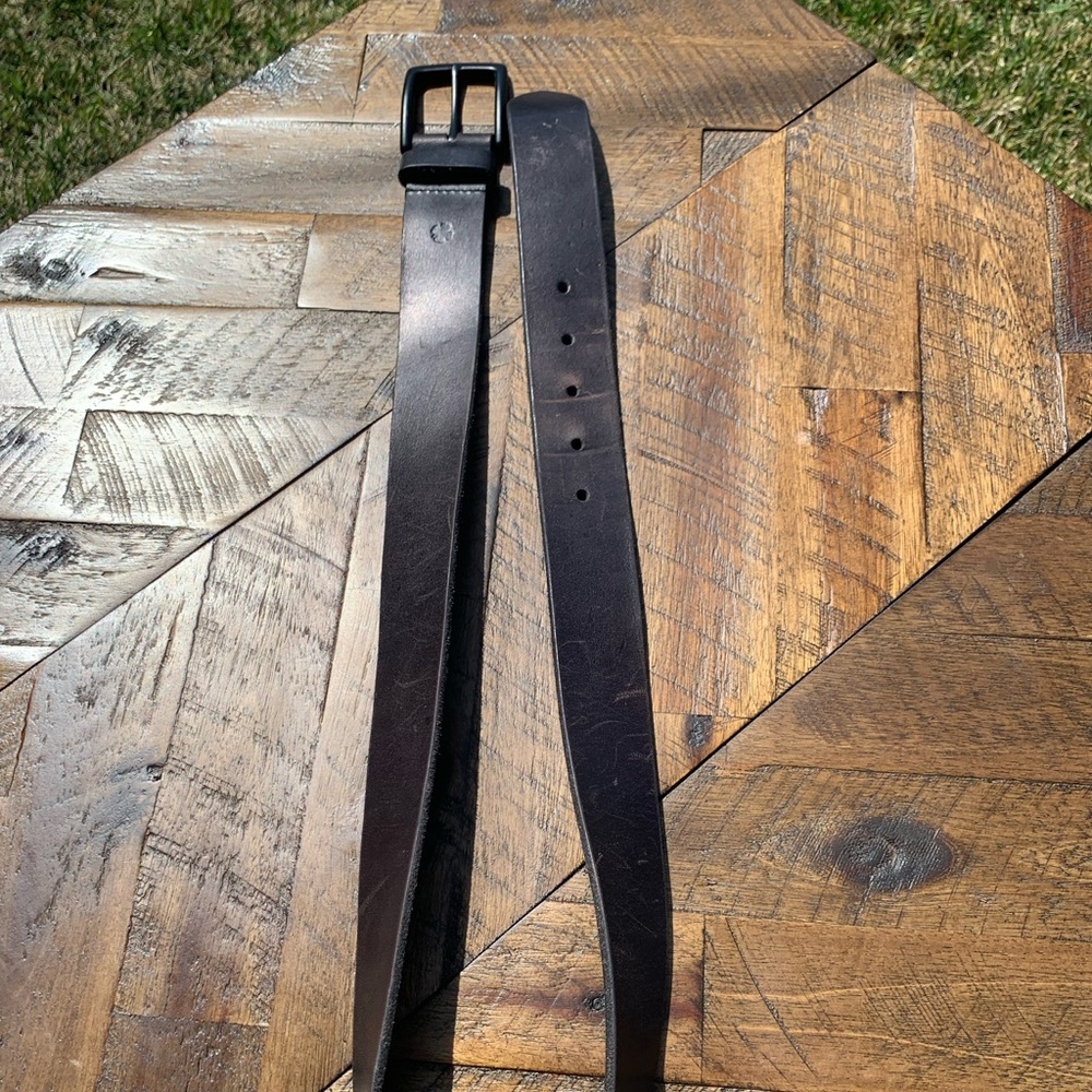 Lucky Brand: Vintage Leather Belt